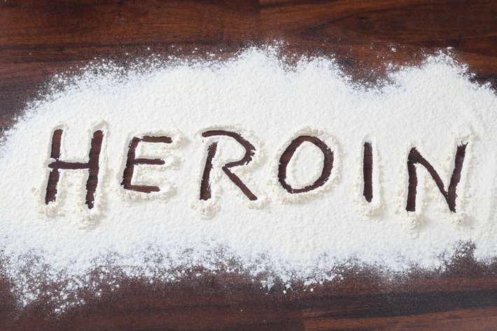 What to Look for With Heroin Users That Could Save Their Life 